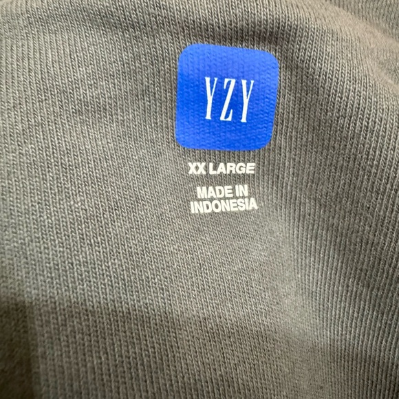 Yeezy Performance Jacket in Dark Blue - Picture 3 of 3